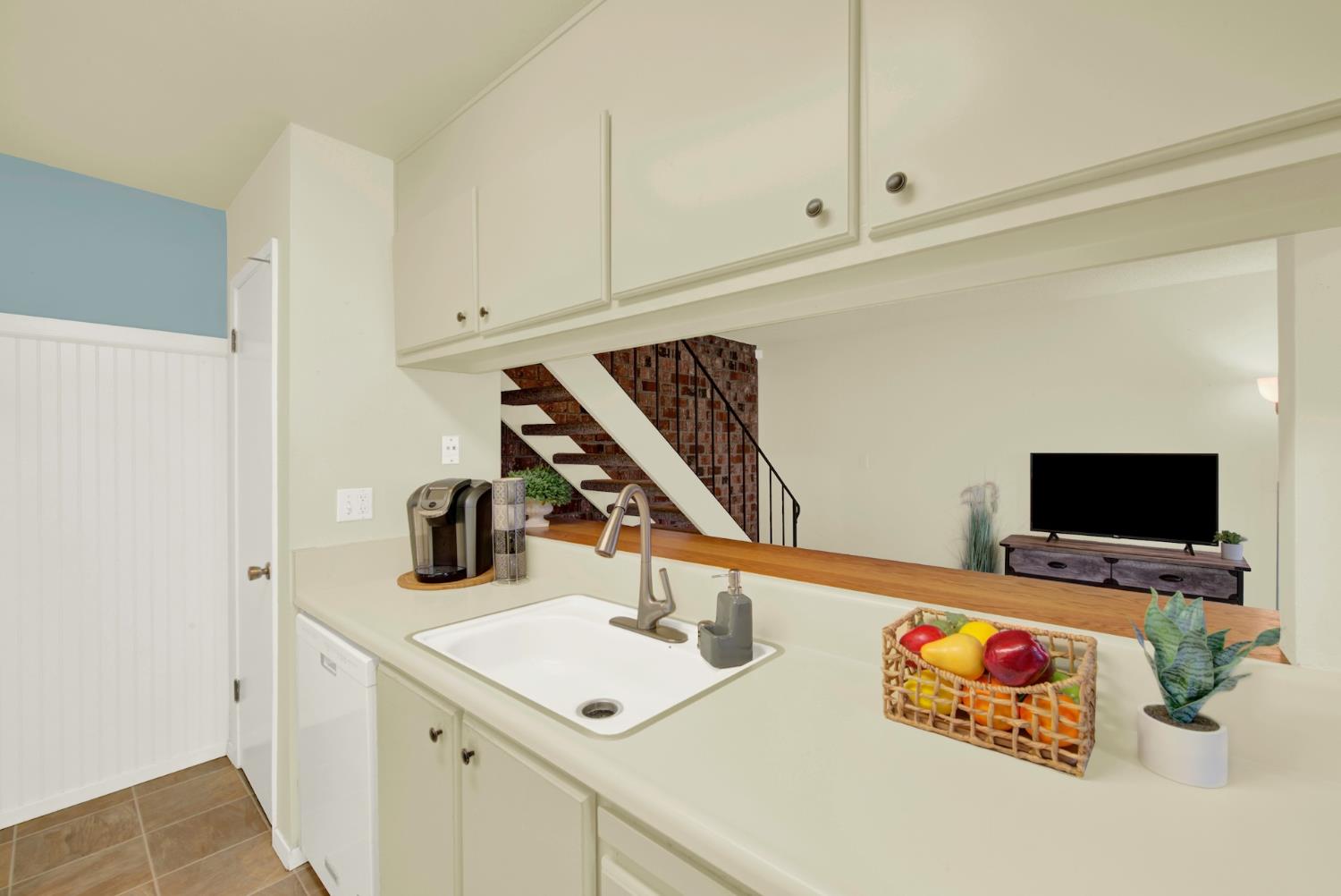 2803 Bidwell Street, Unit 2 Davis, CA 95618 - Photo 18 of 40