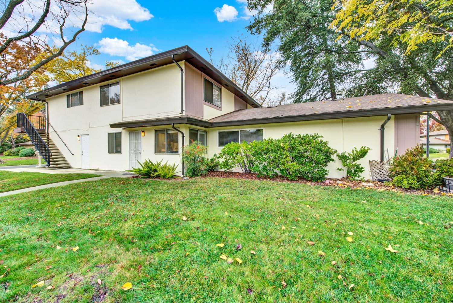 2803 Bidwell Street, Unit 2 Davis, CA 95618 - Photo 2 of 40