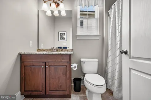 $1,065,000 | 10 Brinklow Court, Medford, NJ 08055