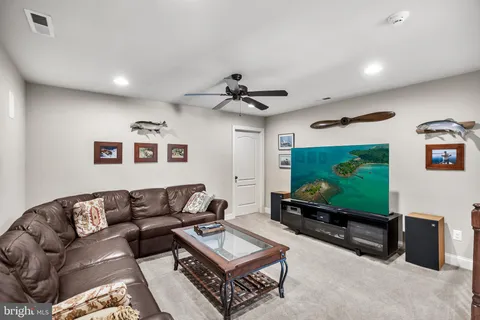 $1,065,000 | 10 Brinklow Court, Medford, NJ 08055