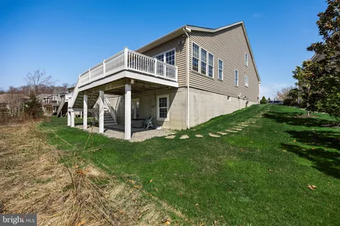 $1,065,000 | 10 Brinklow Court, Medford, NJ 08055