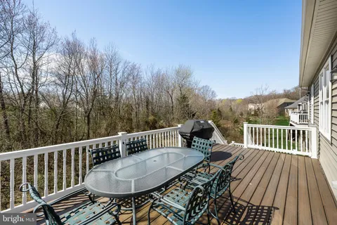 $1,065,000 | 10 Brinklow Court, Medford, NJ 08055