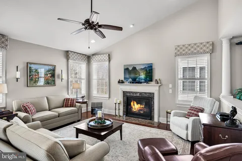 $1,065,000 | 10 Brinklow Court, Medford, NJ 08055