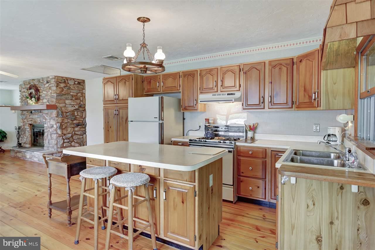 173 Lower River Road Brogue, PA 17309 - Photo 10 of 35 Gallery Image 10