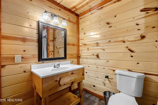 $1,440,000 | 1628 Barn Door Lane, Sevierville, TN 37862