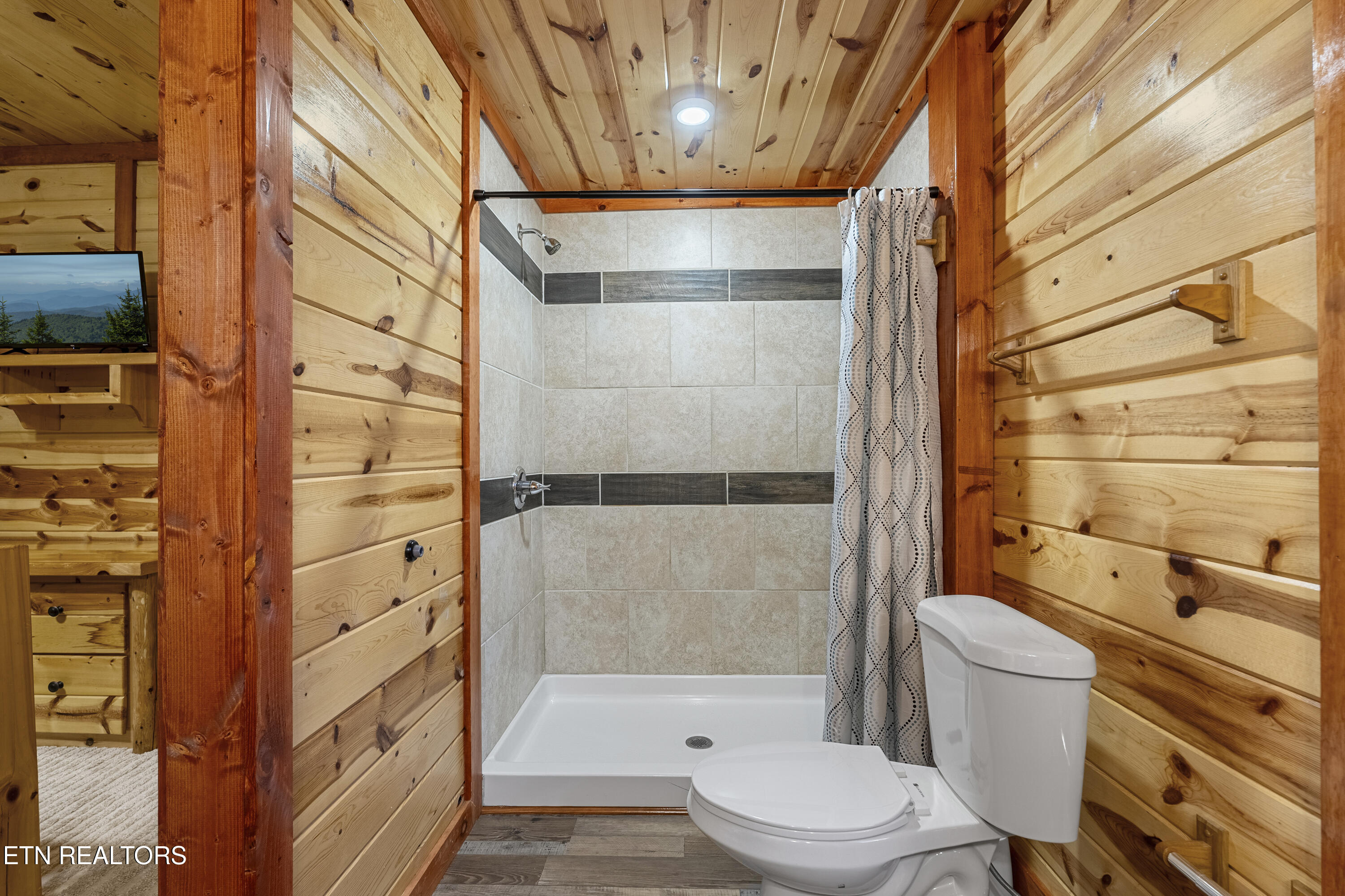 1628 Barn Door Lane Sevierville, TN 37862 - Photo 32 of 47 DSC05108-HDR