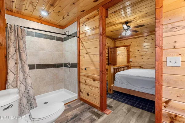 $1,440,000 | 1628 Barn Door Lane, Sevierville, TN 37862