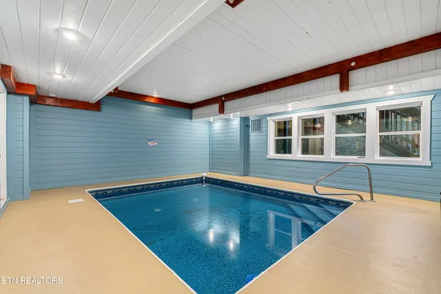 $1,445,000 | 1628 Barn Door Lane, Sevierville, TN 37862