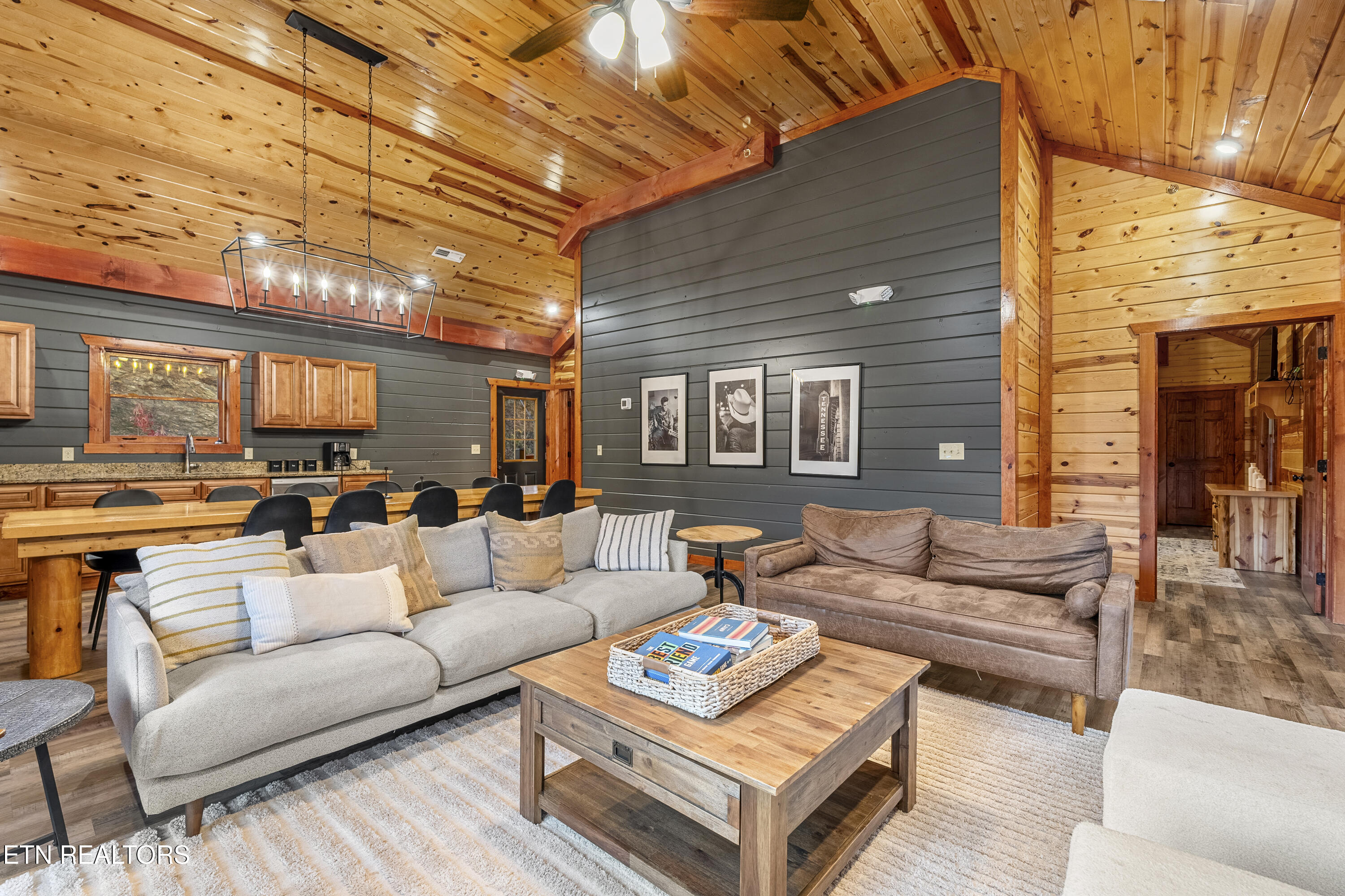 1628 Barn Door Lane Sevierville, TN 37862 - Photo 8 of 47 DSC05023-HDR