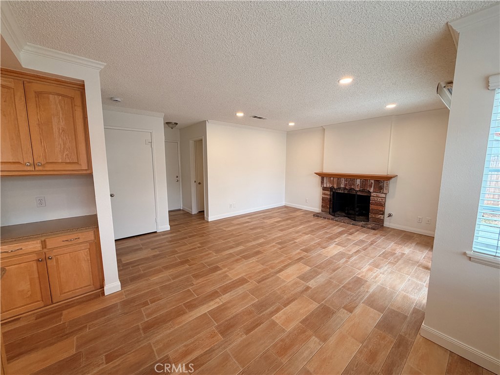 11341 Rancho La Brea Drive Riverside, CA 92505 - Photo 5 of 16 Family Room