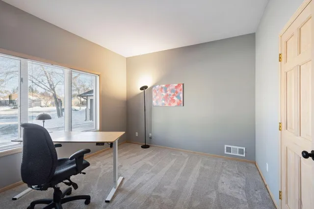 $899,900 | 2065 Woodstone Court, Victoria, MN 55386