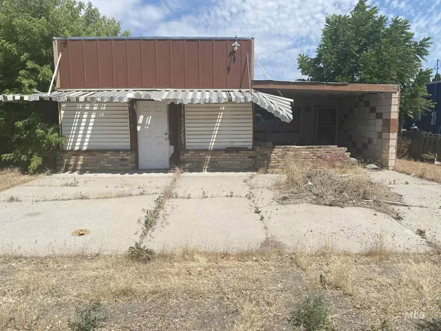 $110,000 | 616 Main Street, Filer, ID 83328