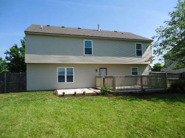 1193 Oak Leaf Road Franklin, IN 46131 - Photo 2 of 18