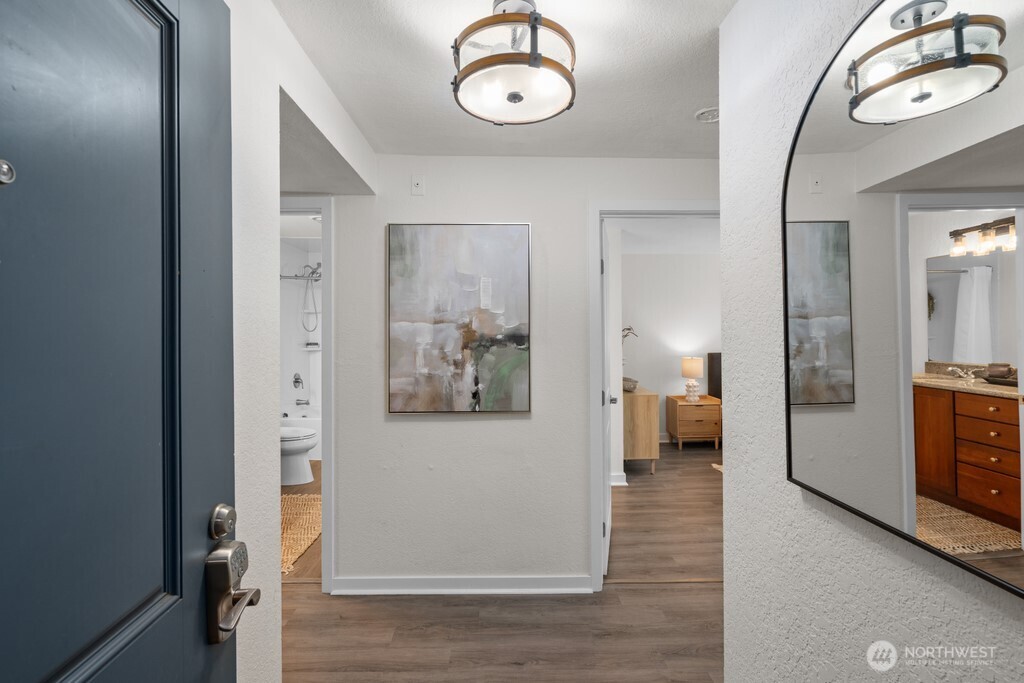 1311 12th Avenue South, Unit D103 Seattle, WA 98144 - Photo 3 of 26