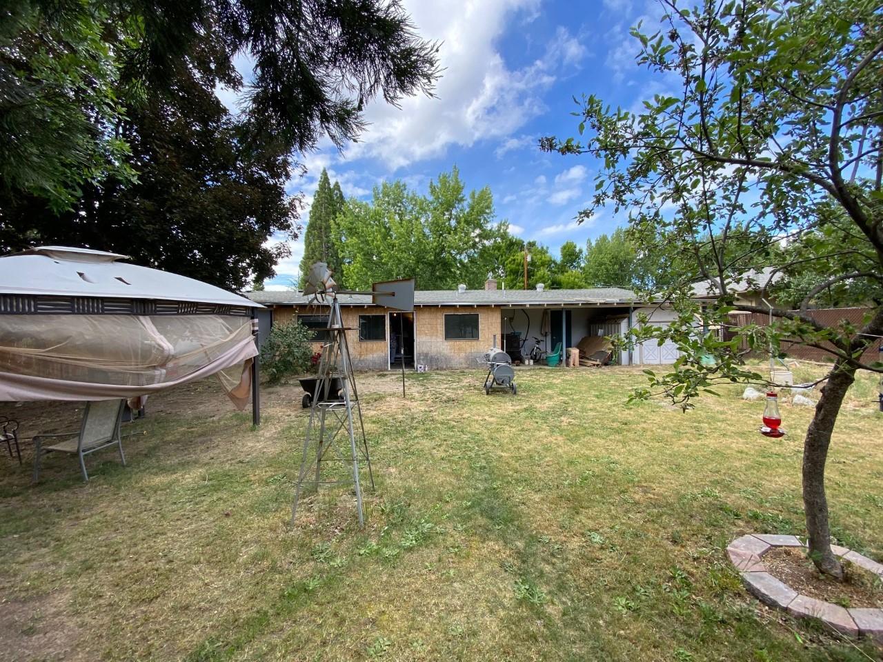 212 Victoria Way Central Point, OR 97502 - Photo 11 of 12 14