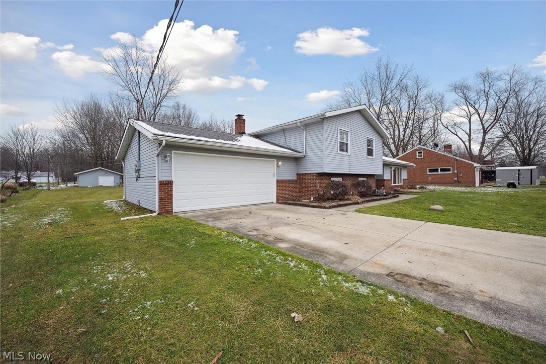 403 Harris Road Richmond Heights, OH 44143 - Photo 33 of 35 Front