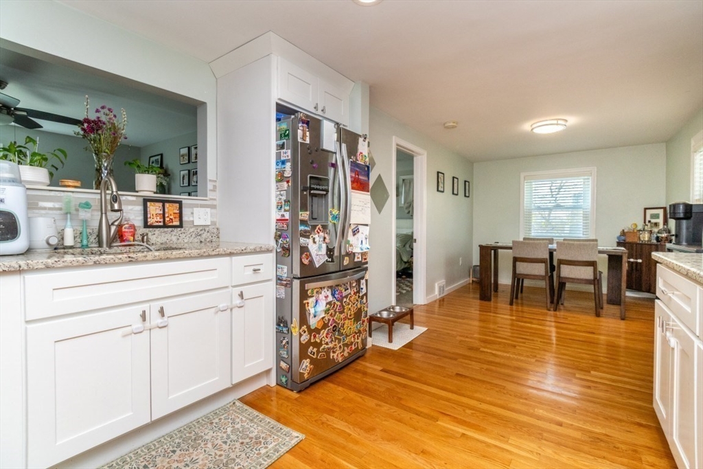 9 Sunset Avenue Holbrook, MA 02343 - Photo 11 of 40