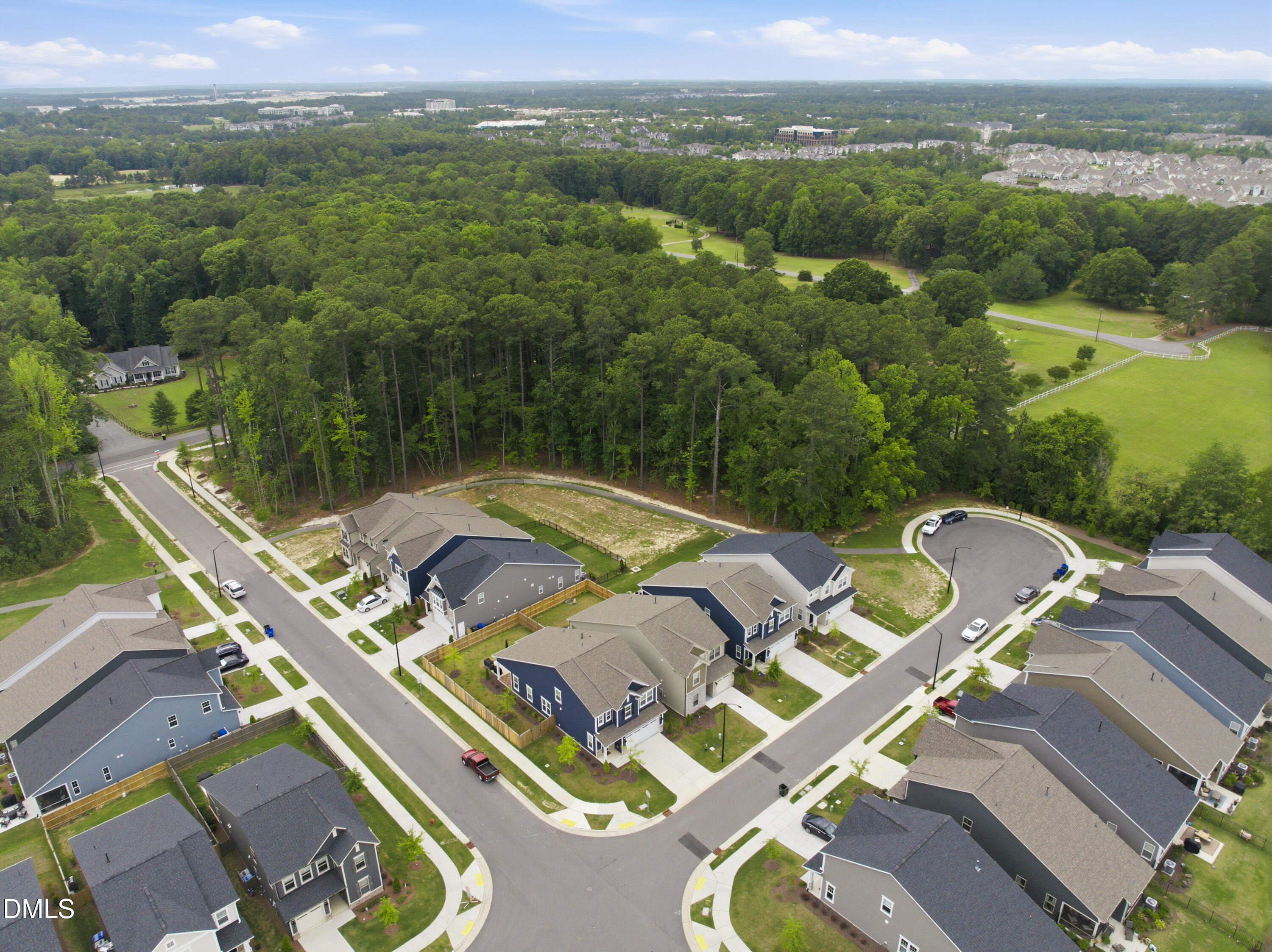1103 Greatland Road Durham, NC 27703 - Photo 37 of 55