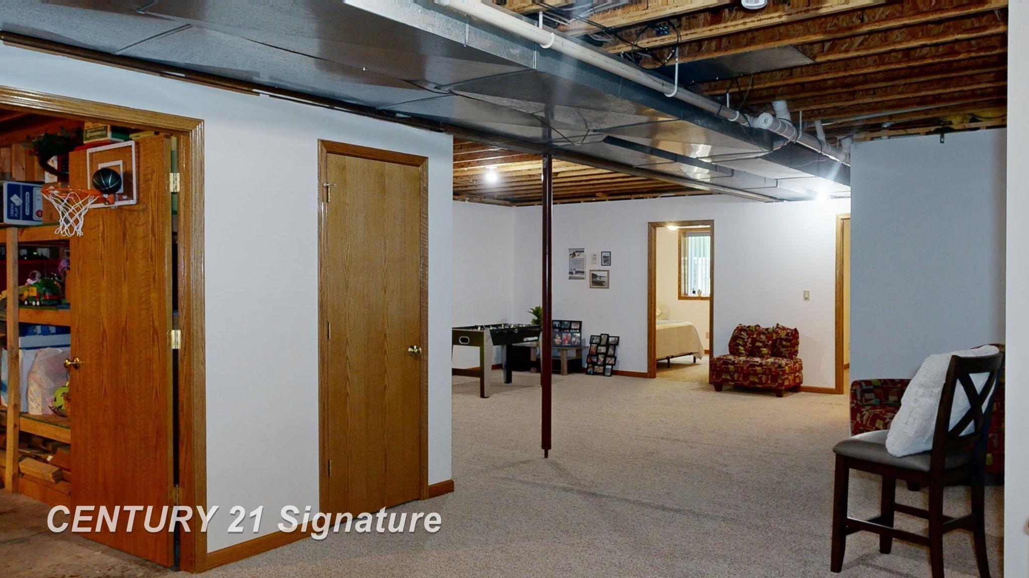 2617 East Mier Road Midland, MI 48642 - Photo 30 of 43