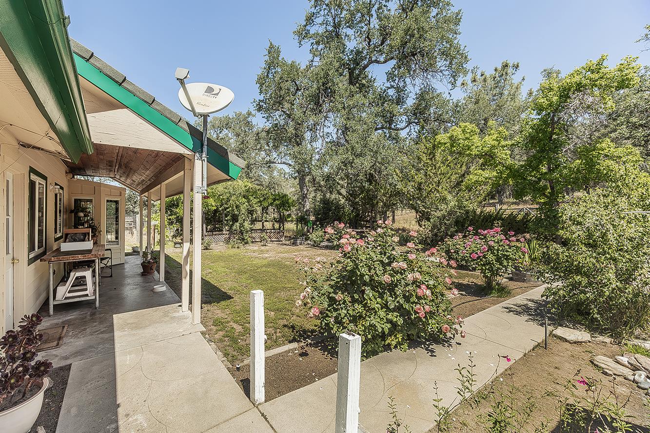35477 Qualls Prather Road Auberry, CA 93602 - Photo 38 of 75