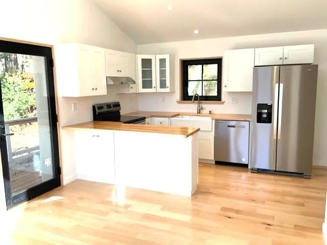 $389,900 | 72 Bateman Street, Sanford, ME 04073