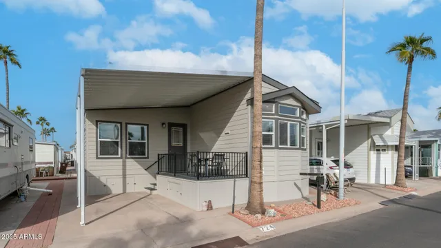 a view of a storage & utility room