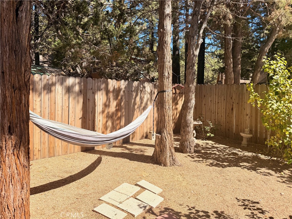 43014 Moonridge Road Big Bear Lake, CA 92315 - Photo 7 of 22 a view of outdoor space