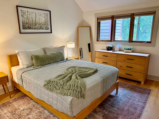 $255,000 | 35 Oak Glen Drive, Galena, IL 61036