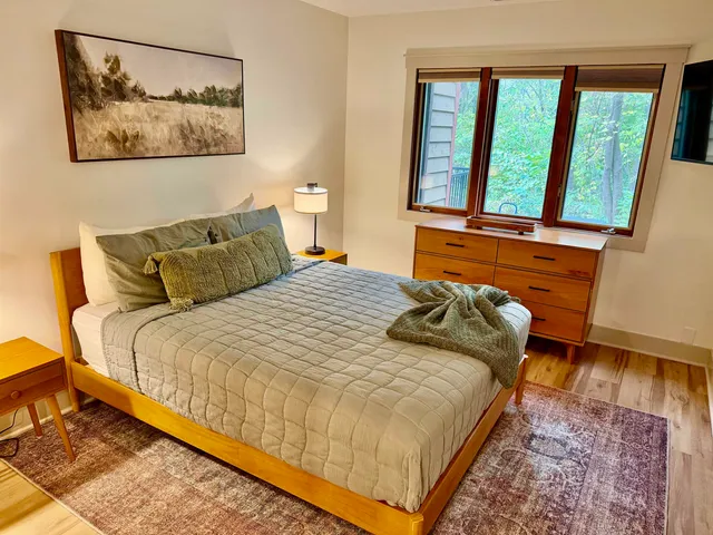 $255,000 | 35 Oak Glen Drive, Galena, IL 61036