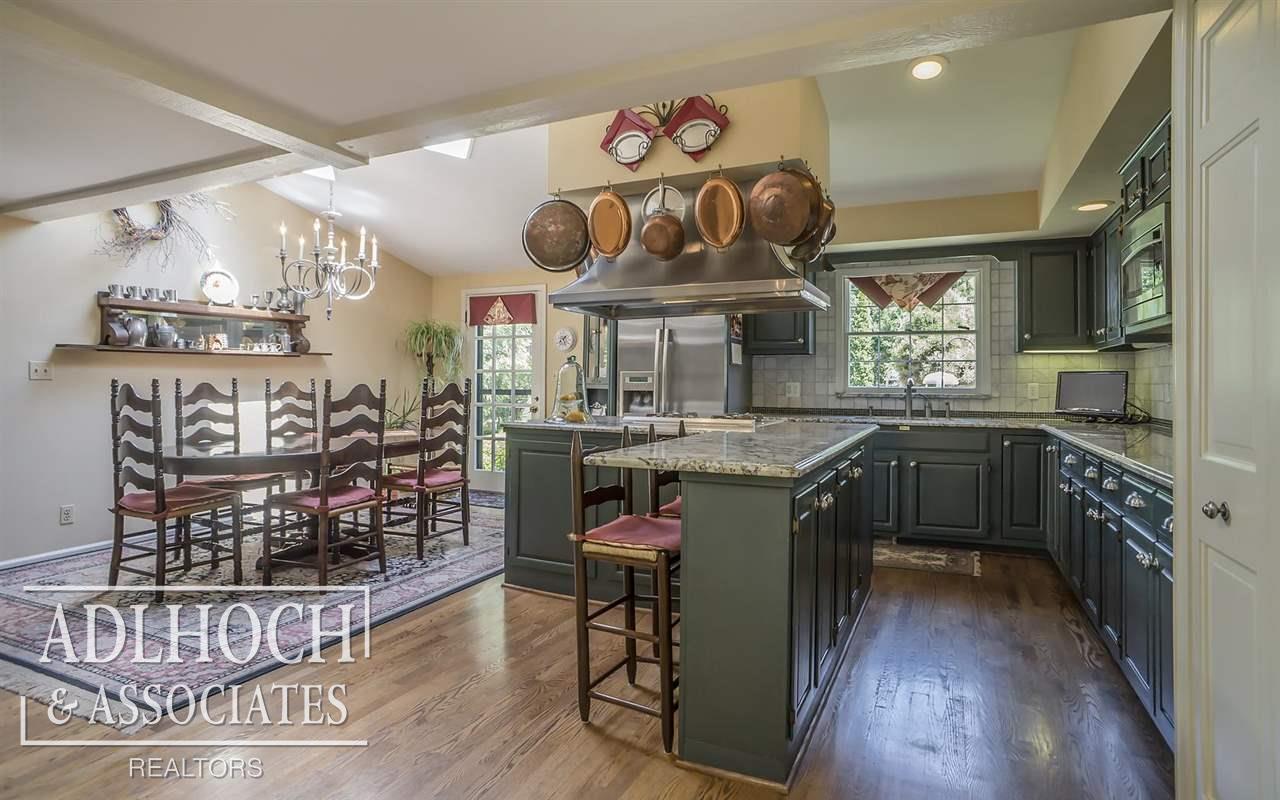 1048 Audubon Road Grosse Pointe, MI 48230 - Photo 3 of 21 31291102-2.JPG