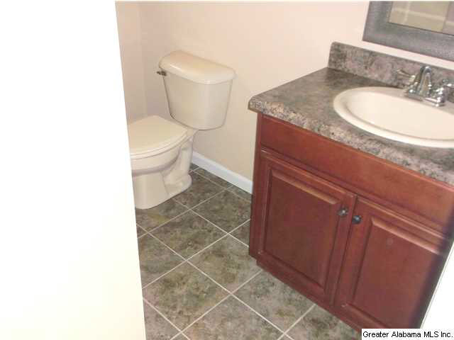 137 Greenridge Road Bessemer, AL 35023 - Photo 12 of 20