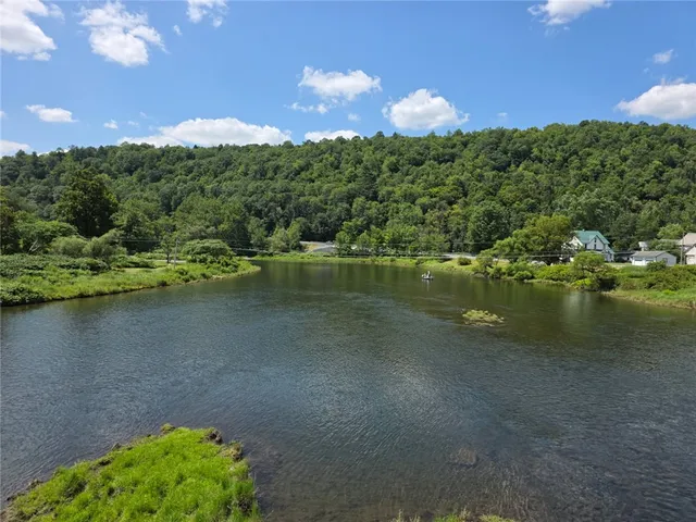 $279,000 | 971 Dug Road, Deposit, NY 13754