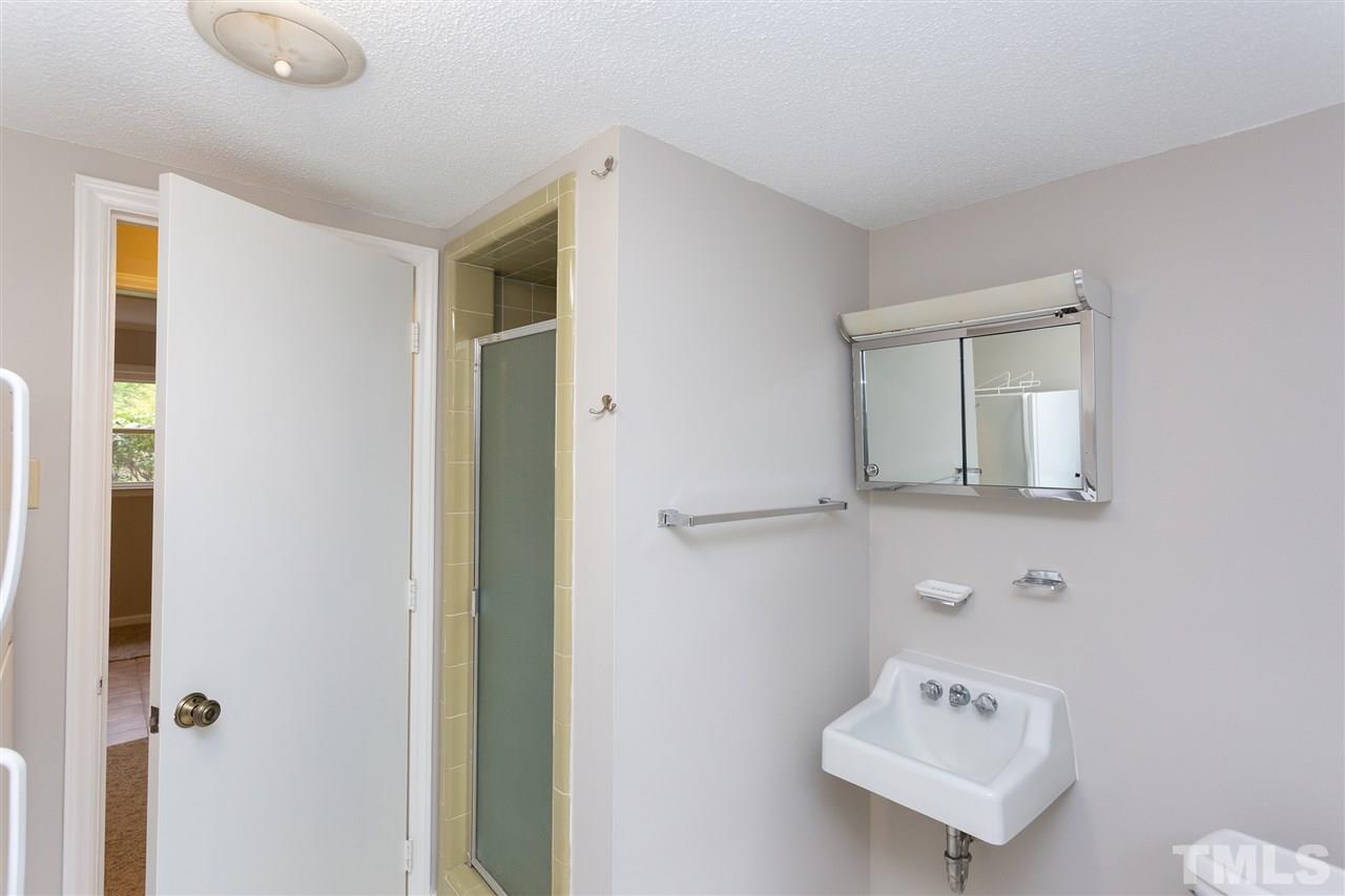 6505 Wrenwood Avenue Raleigh, NC 27607 - Photo 22 of 30