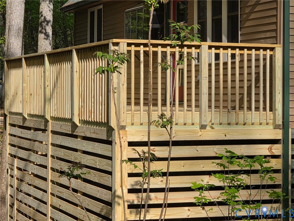 270 Little Cabin Road Amherst, VA 24521 - Photo 39 of 52 a view of a balcony with plants