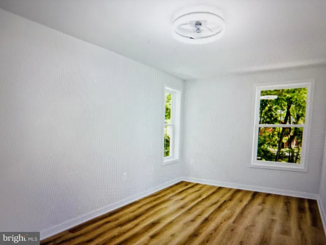 $2,695 | 15990 Charles Town Road, Charles Town, WV 25414