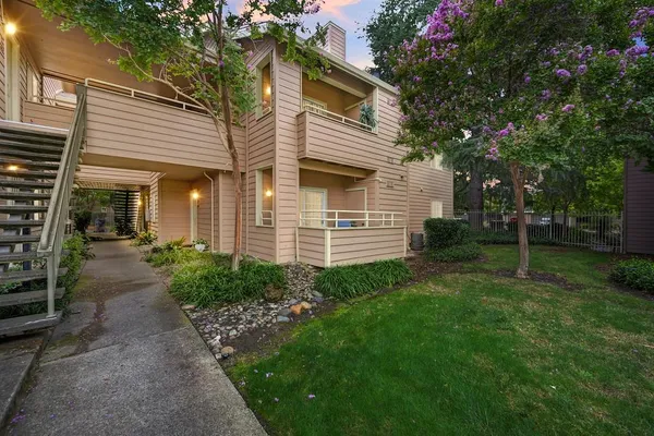 $299,999 | 11150 Trinity River Drive, Unit 59, Rancho Cordova, CA 95670