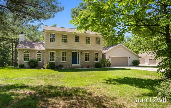 $674,900 | 3909 Jay Road, Whitehall, MI 49461