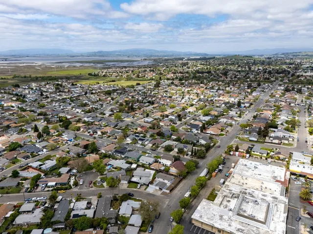 $499,999 | 240 Rinaldo Drive, Vallejo, CA 94589