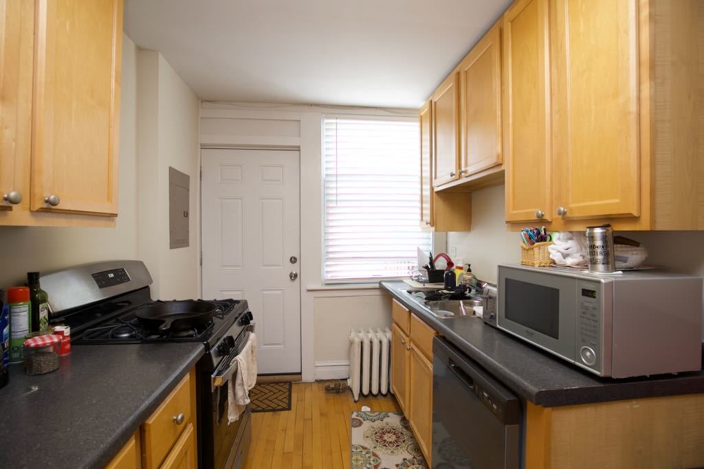 733 Elm Street, Unit 301 Winnetka, IL 60093 - Photo 3 of 20