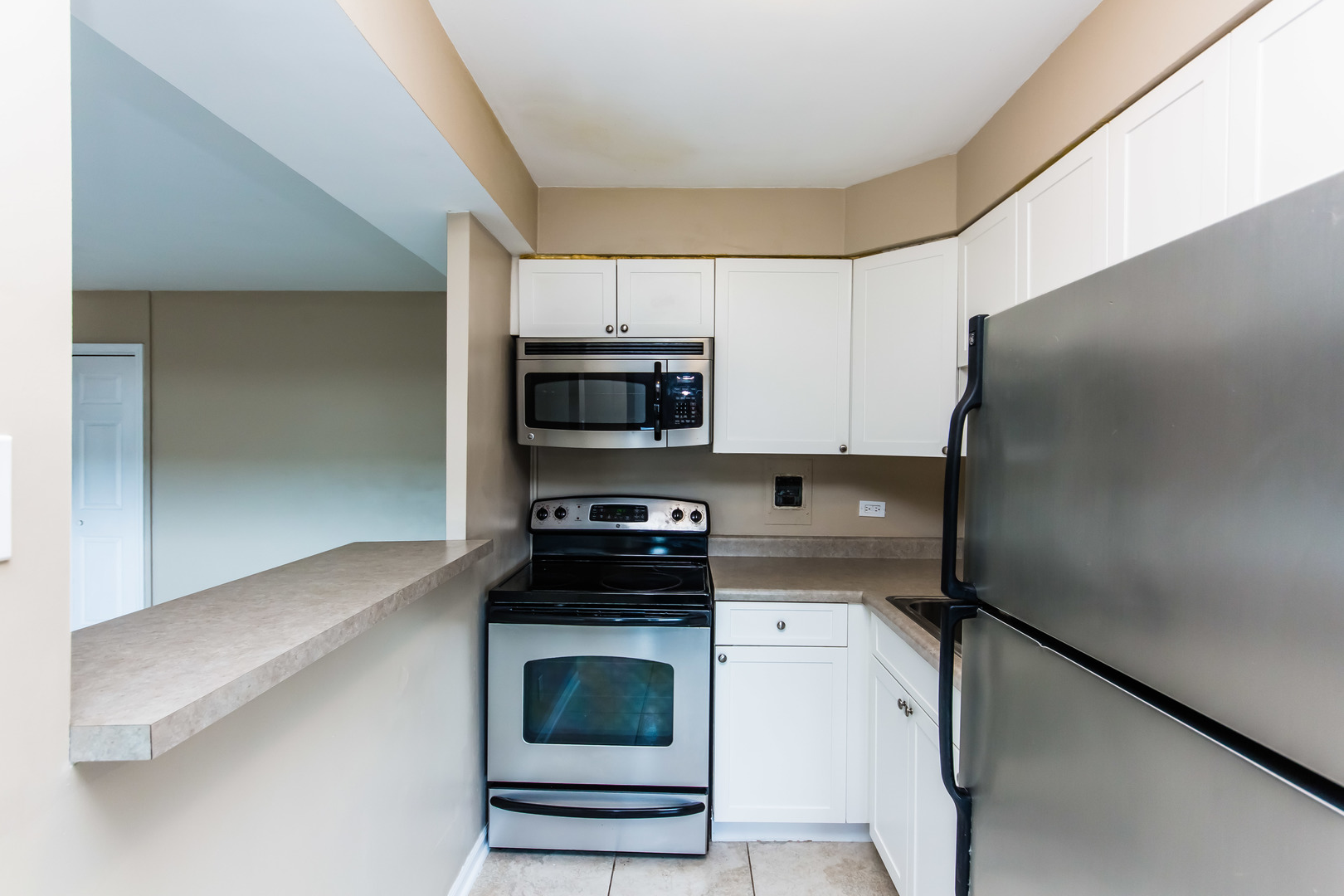6118 North Sheridan Road, Unit 710 Chicago, IL 60660 - Photo 6 of 12