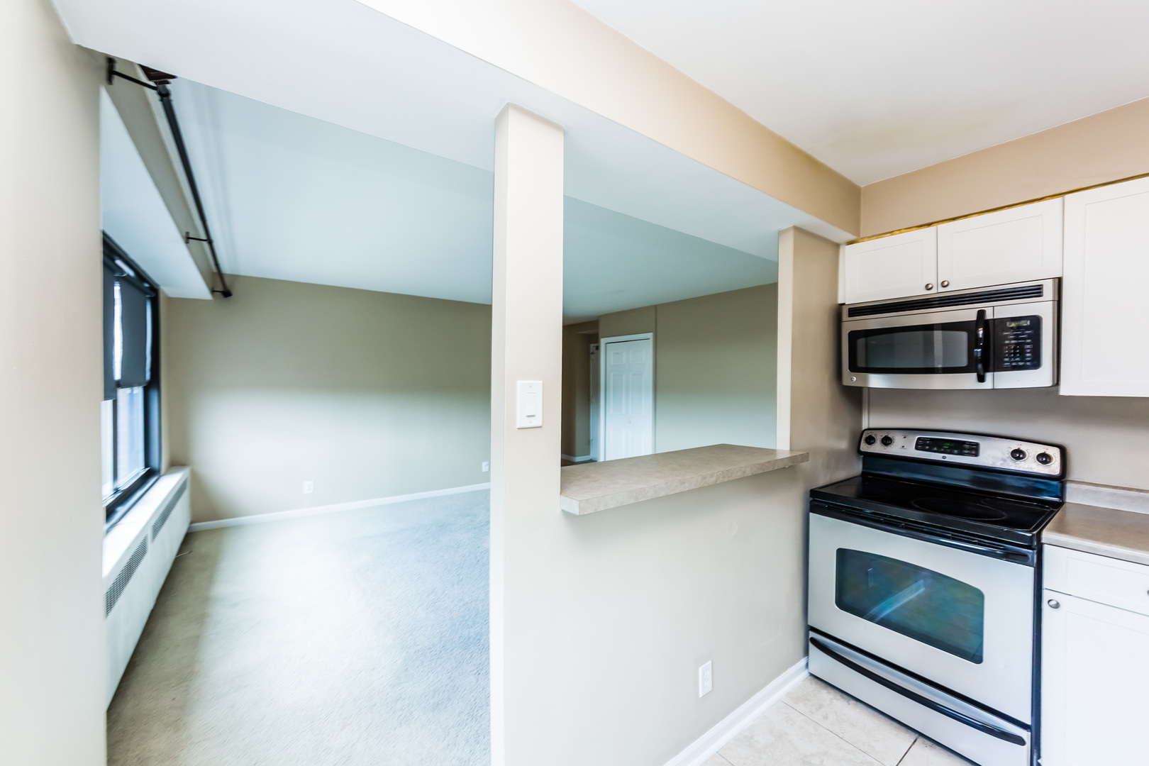 6118 North Sheridan Road, Unit 710 Chicago, IL 60660 - Photo 7 of 12