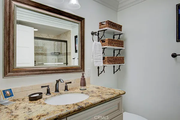 $615,000 | 668 Via Mendoza, Unit Q, Laguna Woods, CA 92637