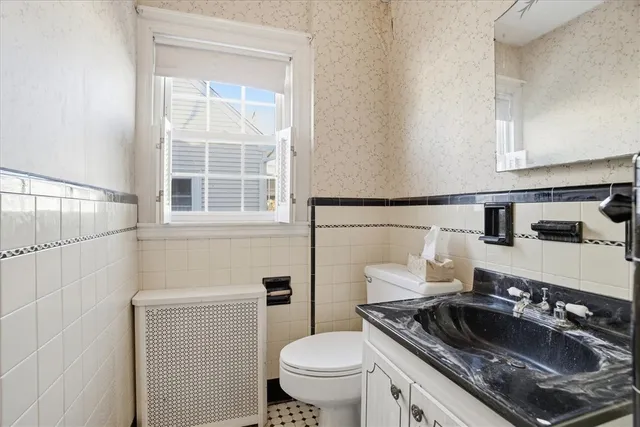 $379,900 | 269 Nelson Street, Providence, RI 02908