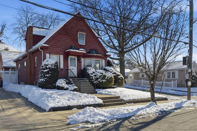 $379,900 | 269 Nelson Street, Providence, RI 02908