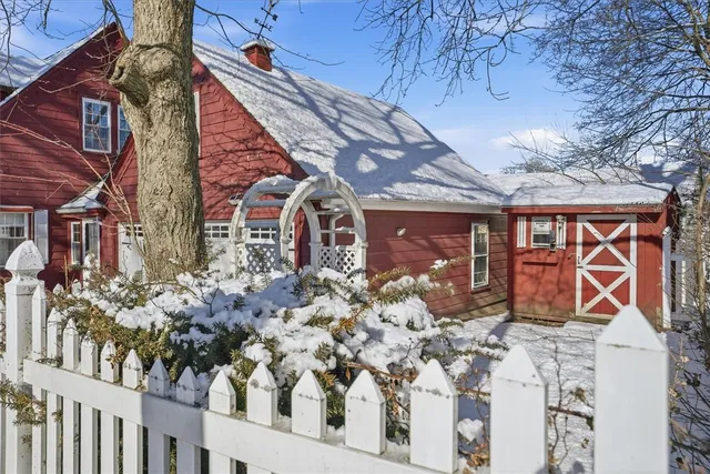 $379,900 | 269 Nelson Street, Providence, RI 02908