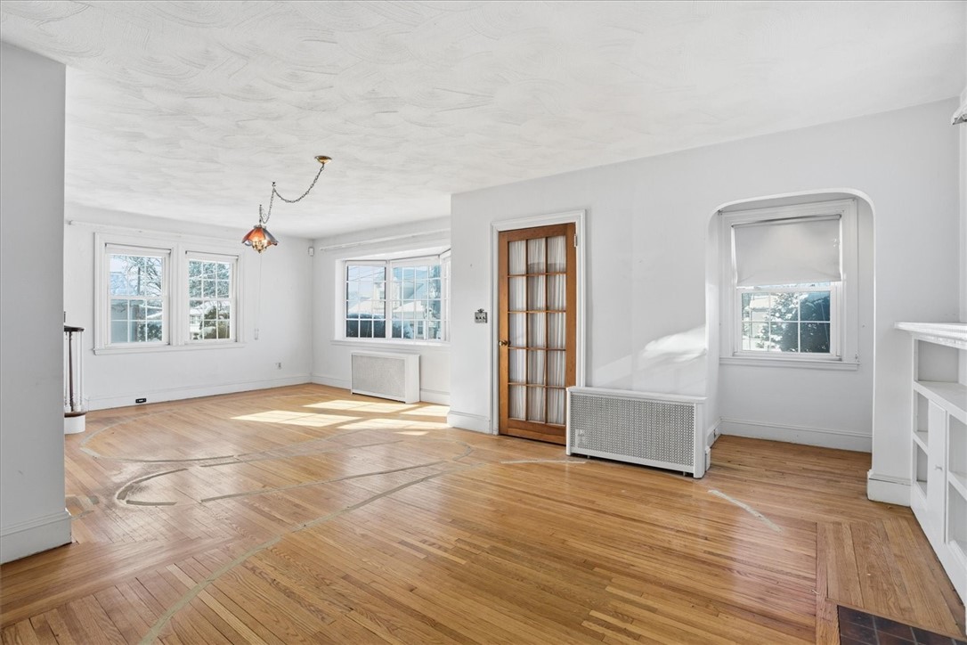 269 Nelson Street Providence, RI 02908 - Photo 7 of 20