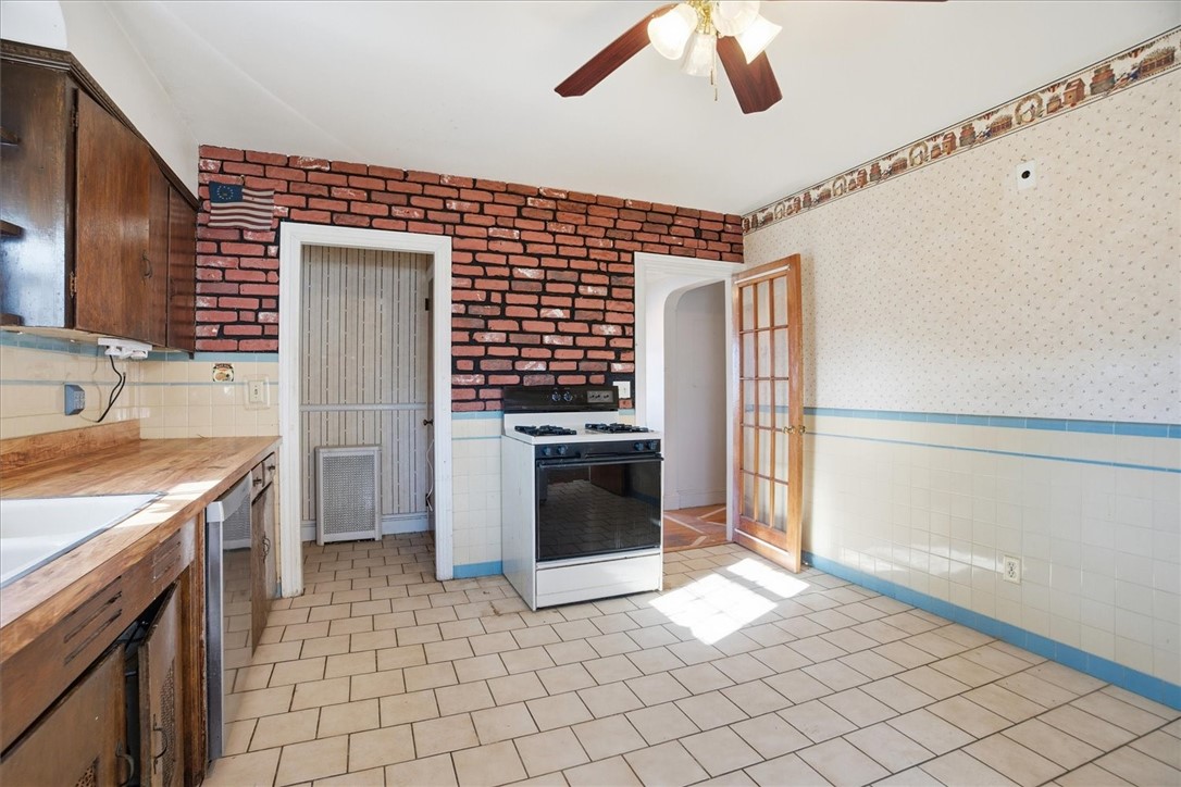 269 Nelson Street Providence, RI 02908 - Photo 8 of 20
