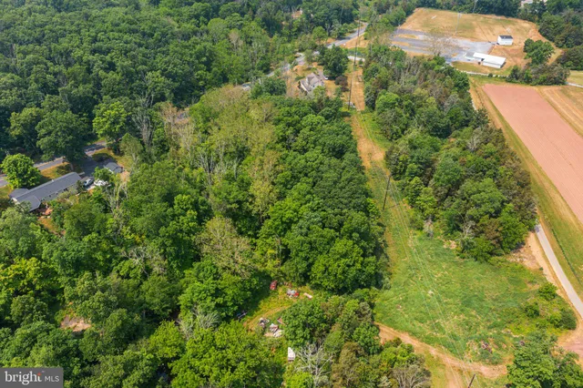 $180,000 | 581 Monocacy Hill Road, Birdsboro, PA 19508