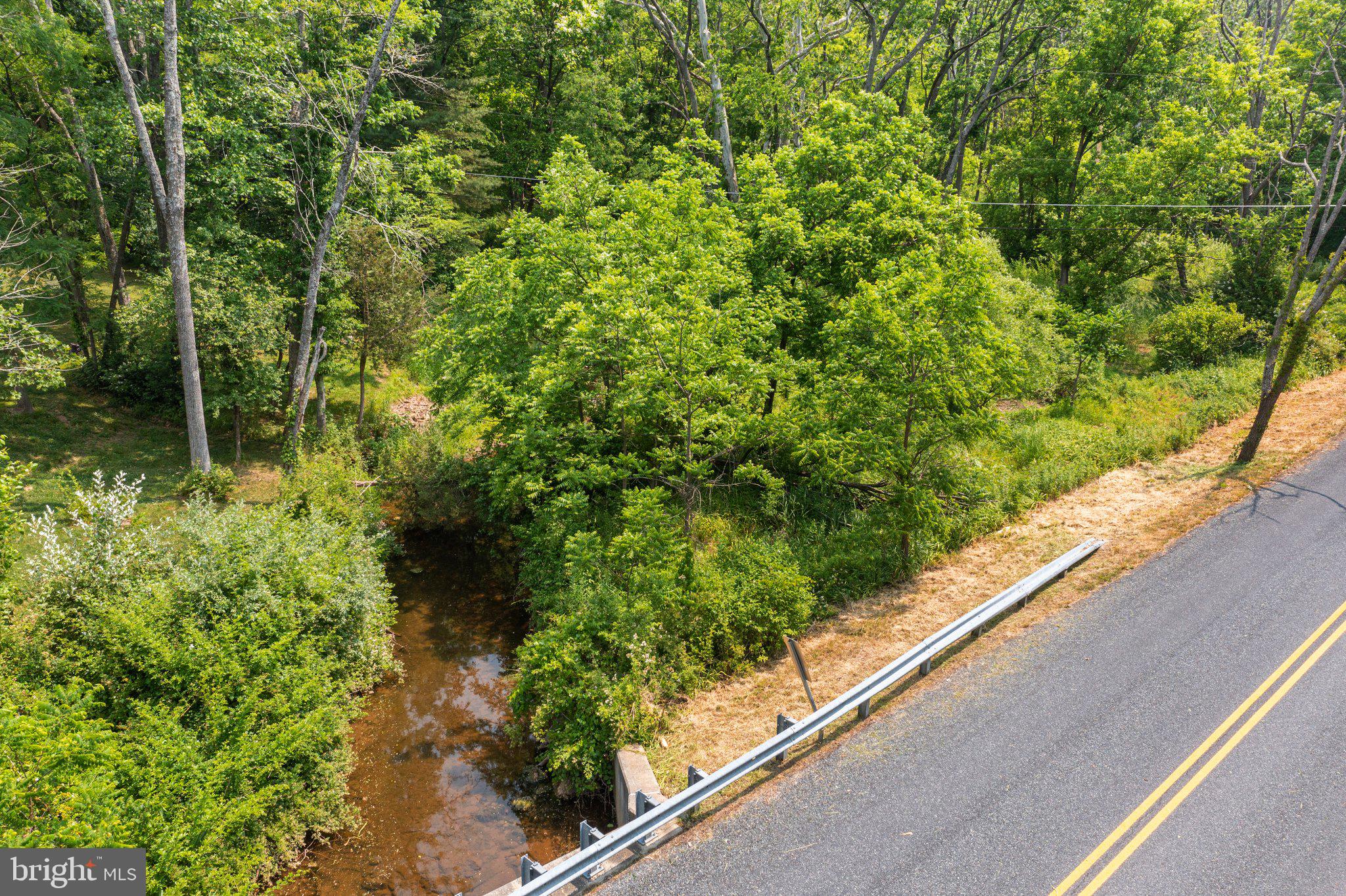 581 Monocacy Hill Road Birdsboro, PA 19508 - Photo 8 of 11 a view of a garden from a balcony