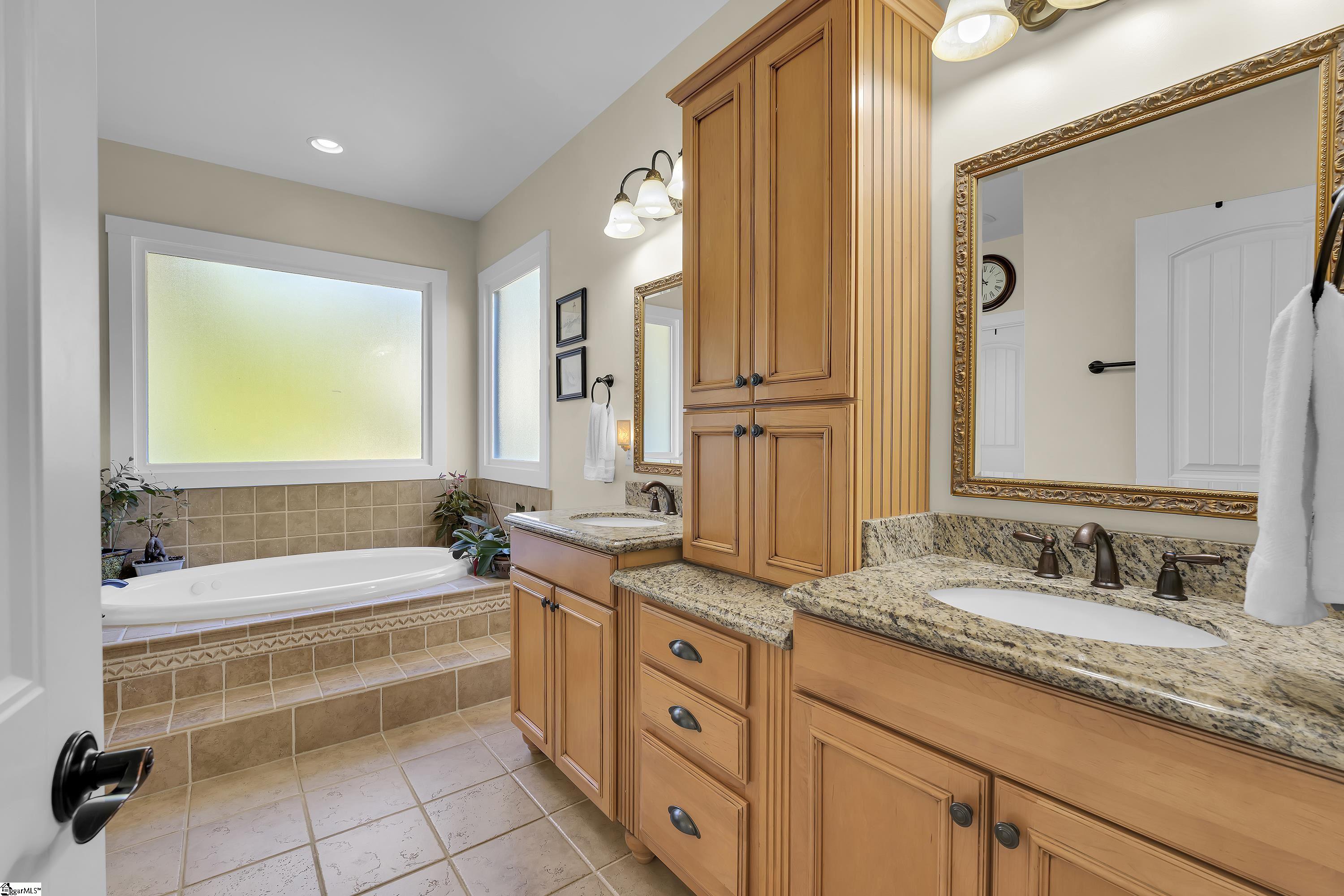 45 Verona Circle Simpsonville, SC 29681 - Photo 14 of 32